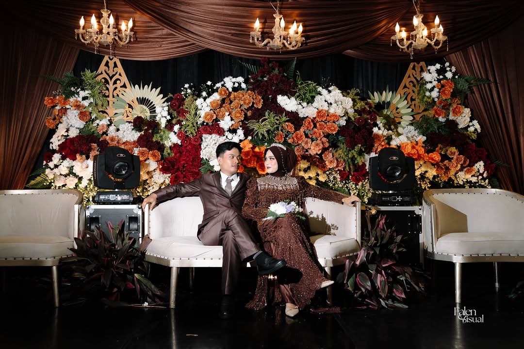 Dnia Wedding Diamond